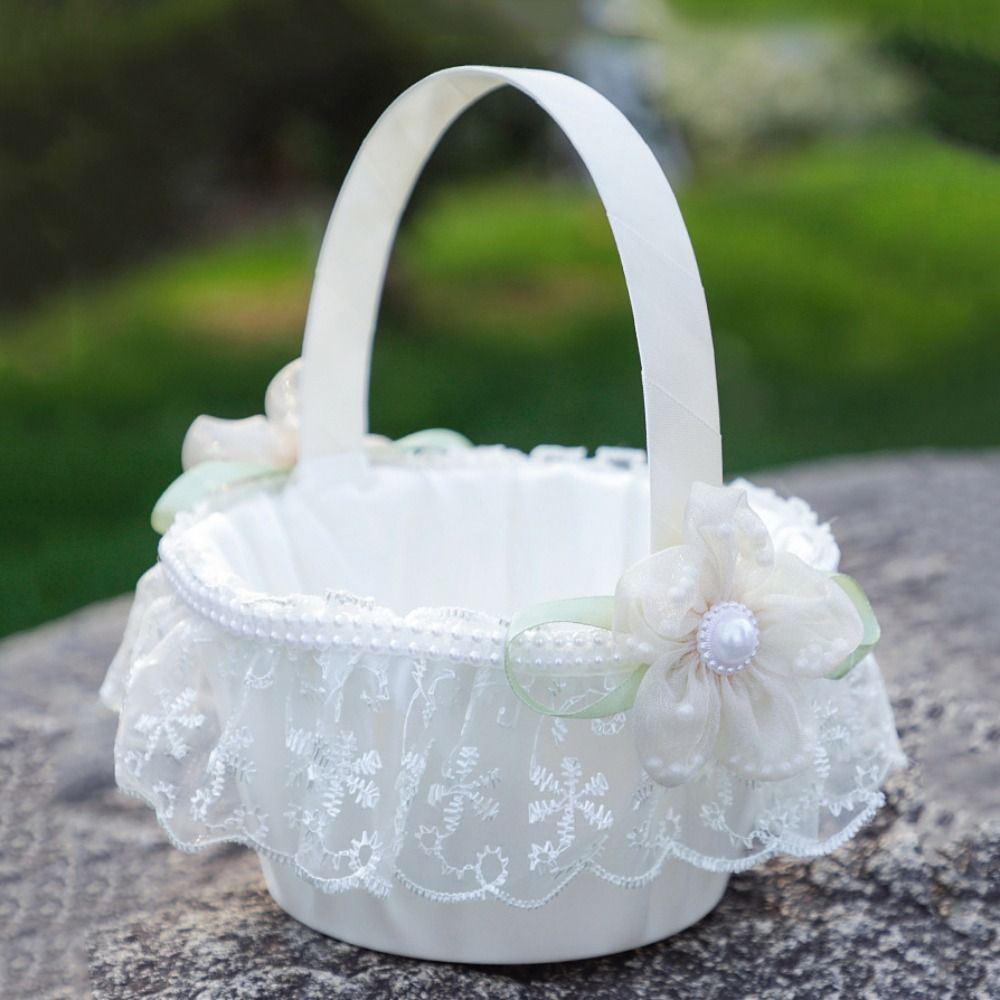 Panier de mariage en dentelle  - Gardening Tools Girls avis et prix